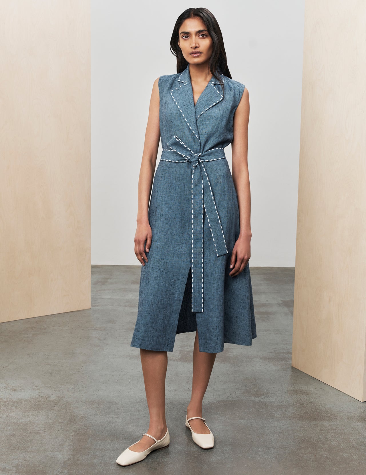  Blue Linen Mila Sleeveless Midi Dress | Varana 