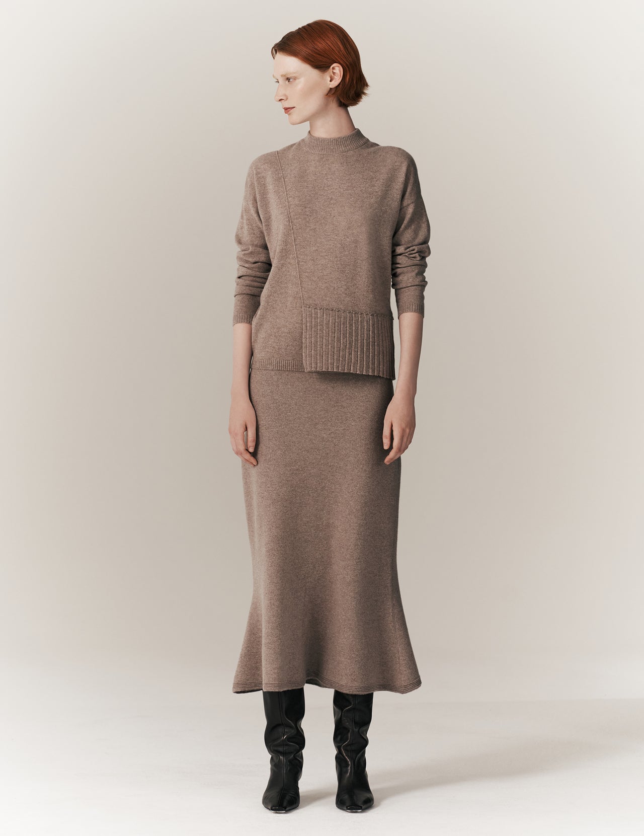  Toast Cashmere Sweater with Pleats 