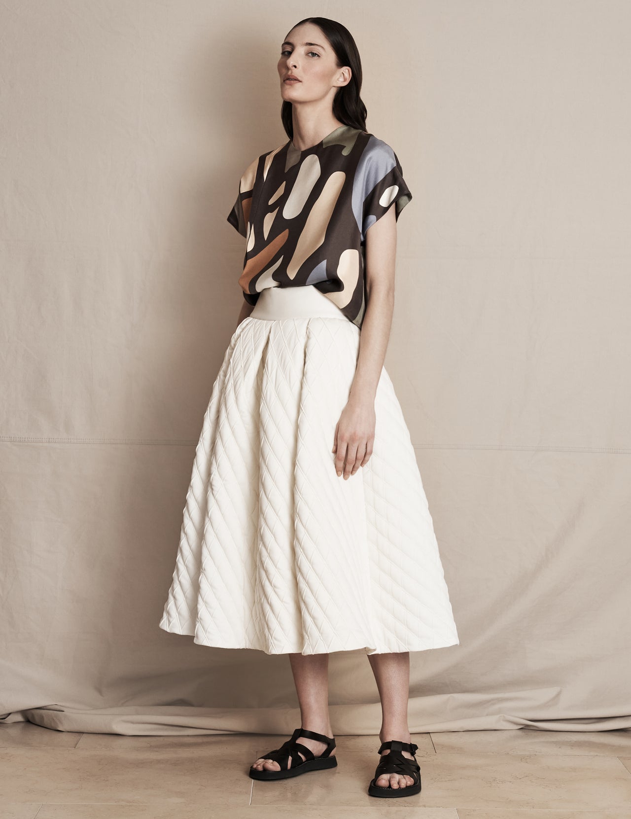  Off White Roma Quilted Skirt with Rasai Pleating | Varana 